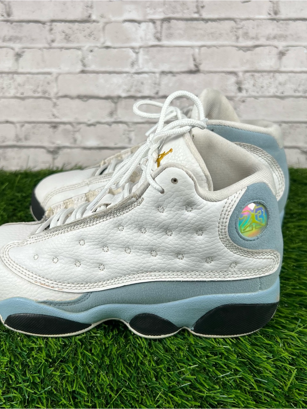 Jordan Kids' Retro Sneakers in White & Light Blue